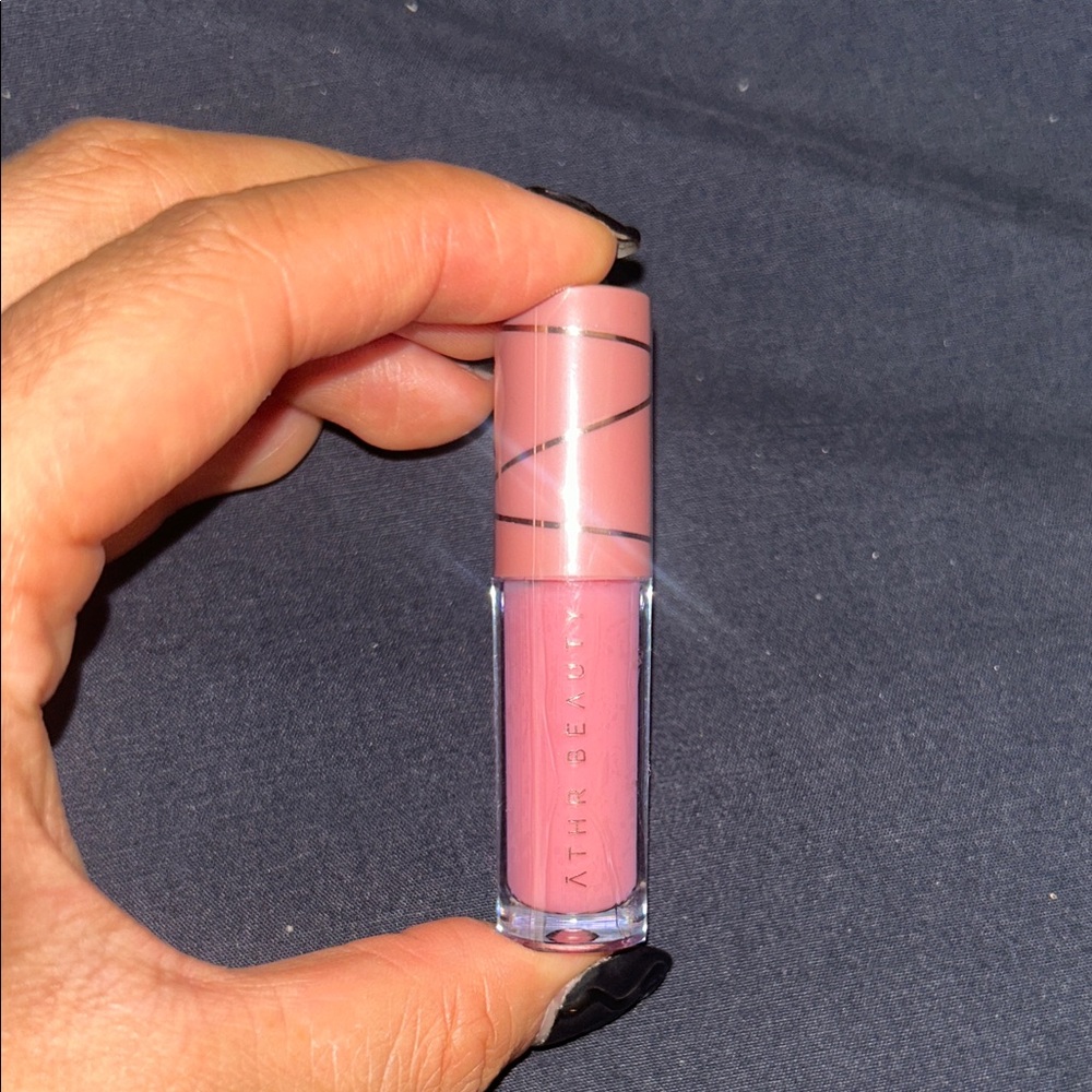 Lip gloss